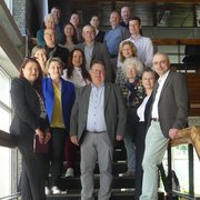 Gruppenfoto der Teilnehmenden der internationalen KAAD-Alumni-Konferenz in der Stefan-cel-Mare-Universität in Suceava.